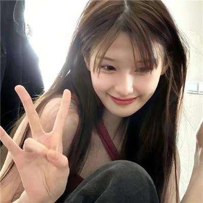 草丛里的羊